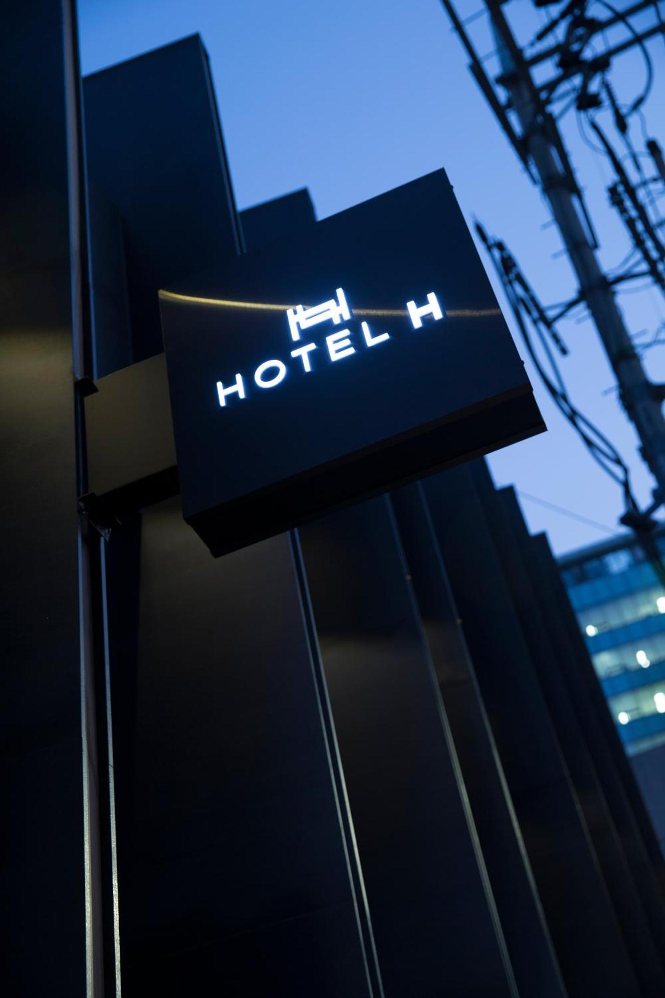 UNI Hotel Seoel Buitenkant foto